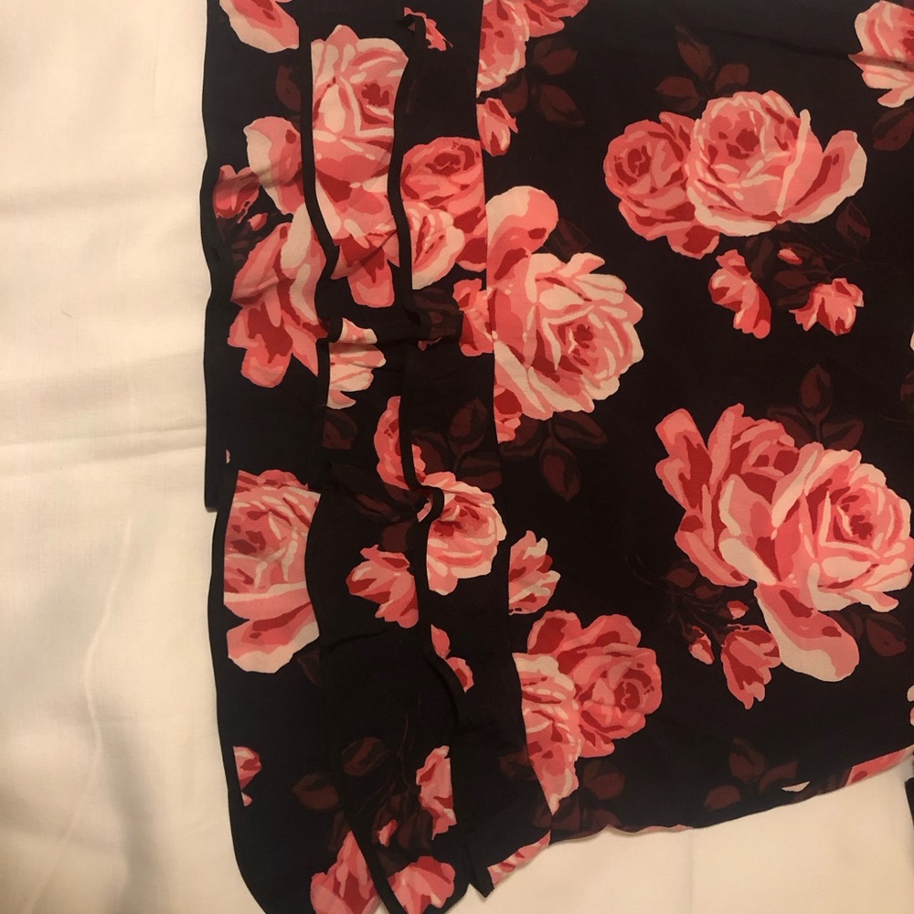 KATE SPADE LONG SLEEVE RUFFLE ROSE DRESS. - Picture 7 of 10